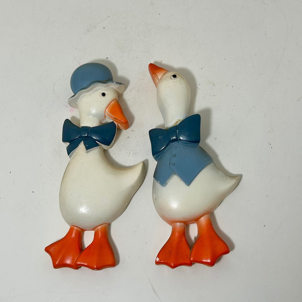 Vintage Dapper Goose Wall Hanging Set Blue Bow Tie Vest Hat Country Decor 2pc
